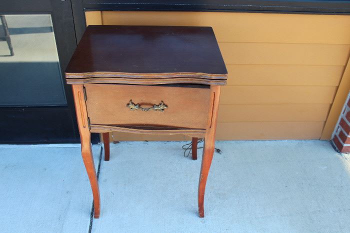 Vintage sewing machine table and Liberty sewing machine