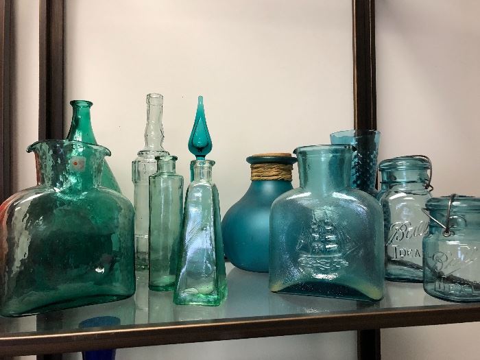 Teal vases & glassware
