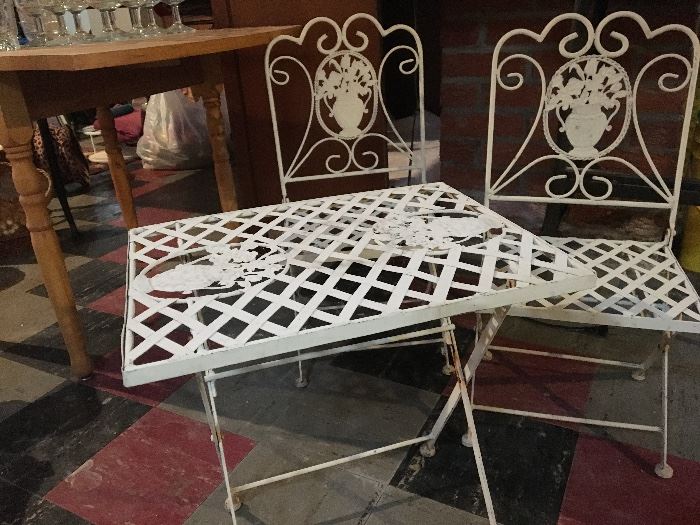 Childs metal table and chairs