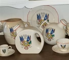 *RARE* Texas under Six Flags pottery set (United Potteries Co, 1933)