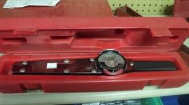 Dial Torque Wrench