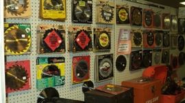 Saw blades of all sizes