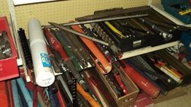 Drill and Hammer drill bits