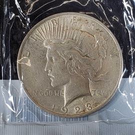 #500: 1923 Silver Peace Dollar Philadelphia Mint
1923 Silver Peace Dollar Philadelphia Mint
