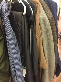 Beautiful men’s wear-size medium 