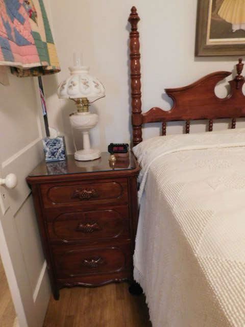 Lillian Russell Bedside Chest