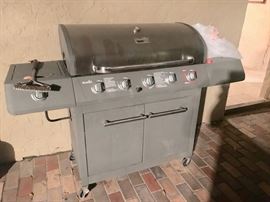 ElectronicsGrill Charbroil