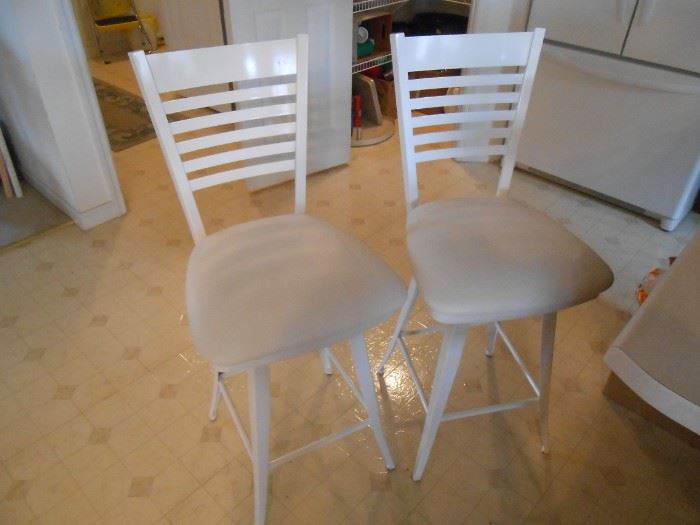Beautiful bar stools (only 2)