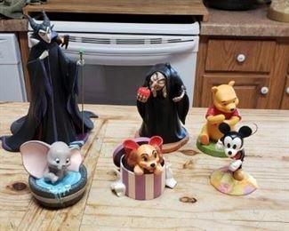 Walt Disney Classics Figures.