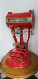 Early 1900's Dayton computing barrel scale.