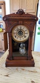 Antique William L. Gilbert clock made in Winstead Connecticut.