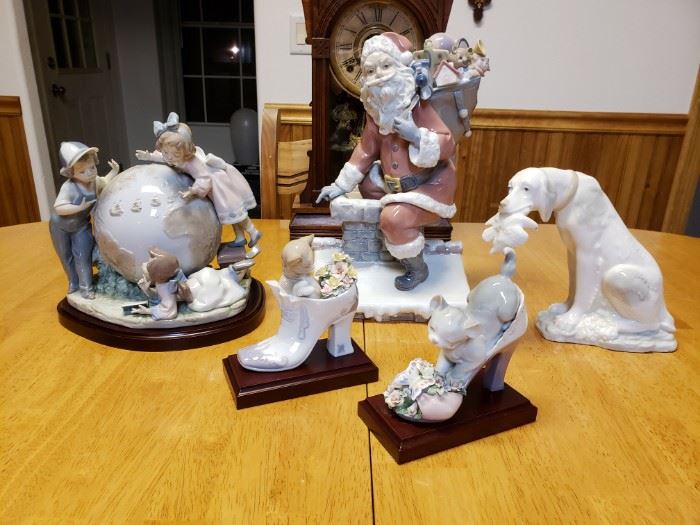 Lladro  #5847 voyage of Columbus,  #1931 Down the Chimney, 2 cats in shoes and hunting dog.