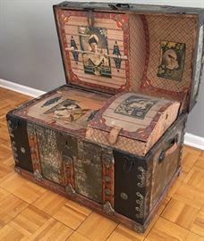 Antique steamer trunk with excellent interior condition