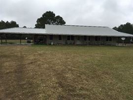 Great items inside this cabin!