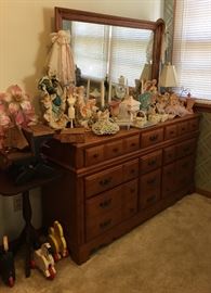 Riverside 9-Drawer Dresser