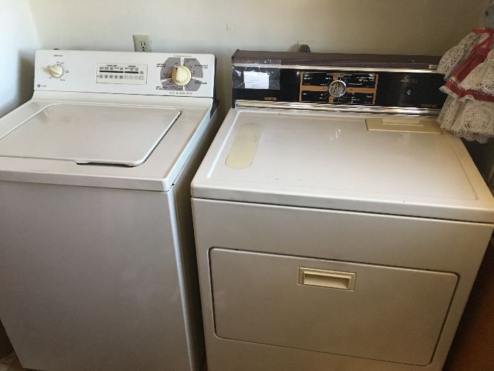 GE & Kenmore Washer & Dryer / Washing Machine ...they both work great and are priced to fly!