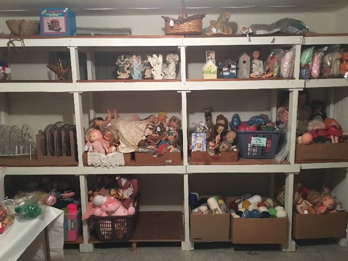 Dolls, Birdhouses,