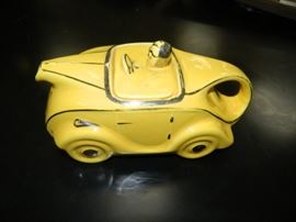 Vintage 1930's teapot