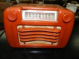 Bakelite Radio