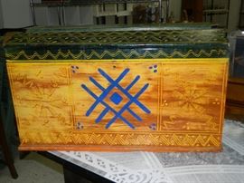 Unique storage chest