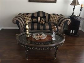 Beautiful Sofa and Spectacular Decorative Table
