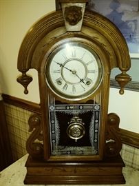 Antique mantel clock