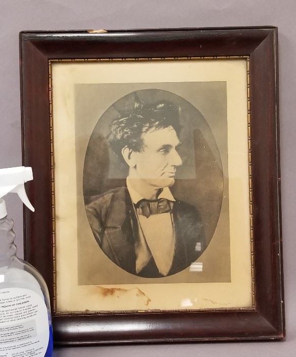 Reproduction of rare 1857 Lincoln photo with statement on back