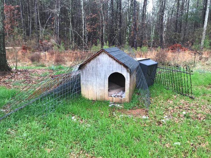 Dog house, fencing