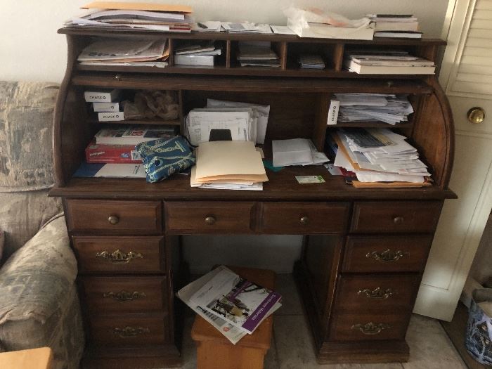 Antique rolltop desk 