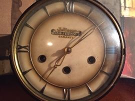 Veritable Chime Jolisson Mantel Clock