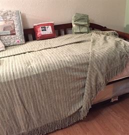 Sleigh Style Trundle Bed