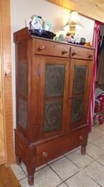 The Pie safe has been in the family for years, the origin is from North Knox County , Maynardville, Halls?