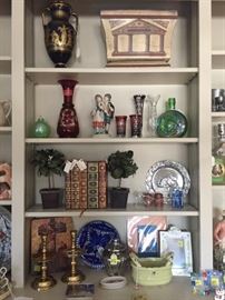 Lots of high quality decorative items