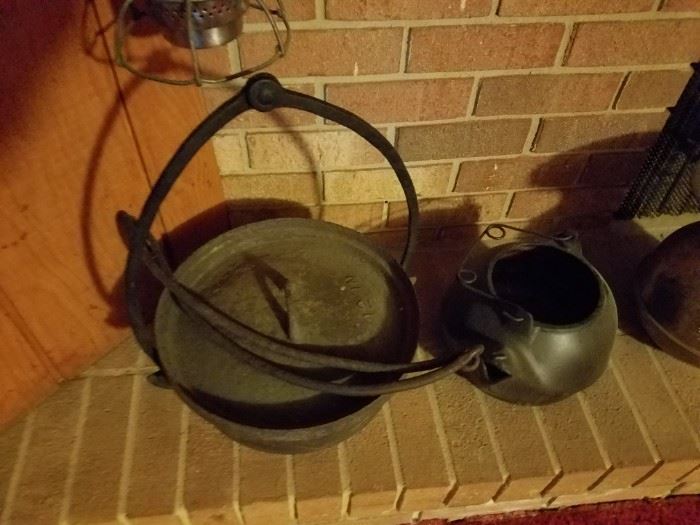 Vintage cooking pot 