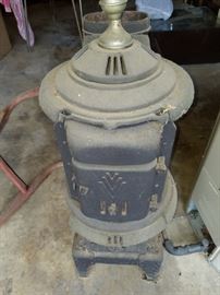Antique Stove Company from sweetwater Tenn. Model number 108