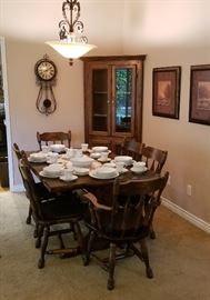 Country style dining set
