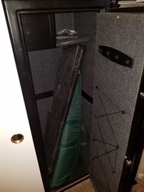 GUN SAFE