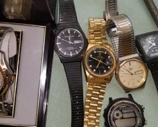 Mens wristwatches