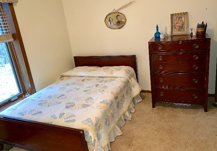 Full Size Antique Bedroom set