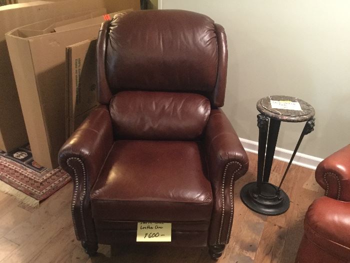 Smith Brothers Leather Recliner $600