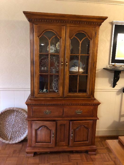 Chunky China Cabinet! You want this!