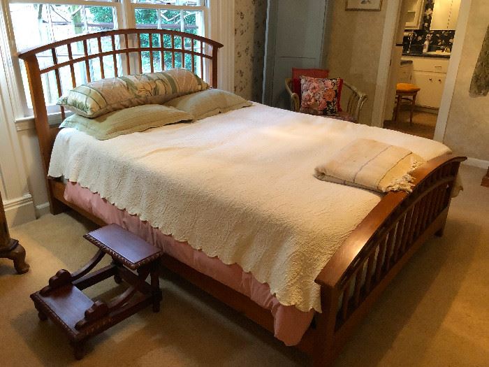 Queen Mission Style Bed