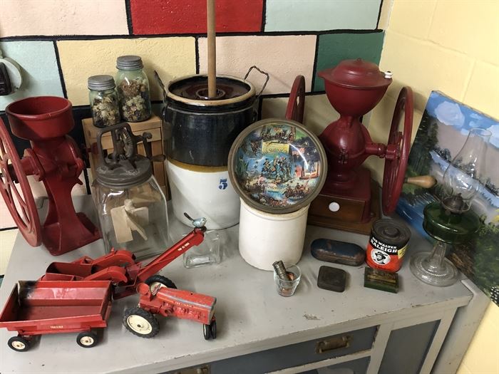 Coffee Grinders, Butter Churns, TruScale, Antique Tins, Oil Lamp....