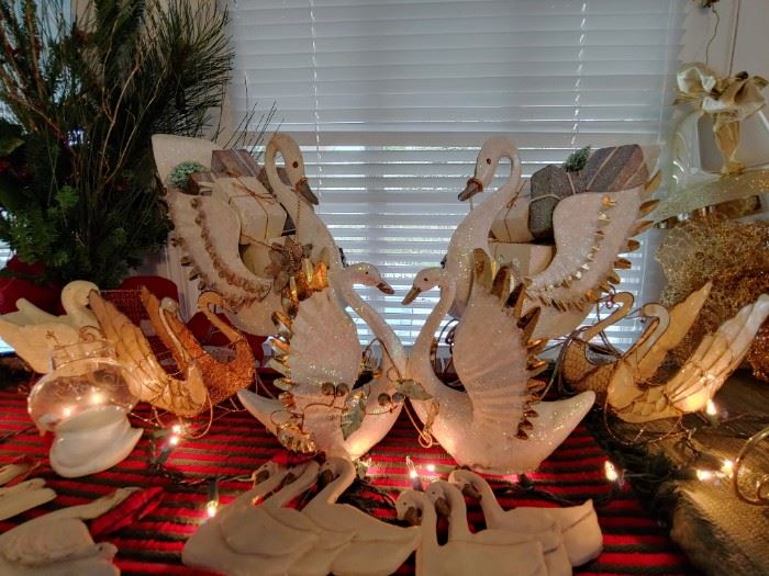 Beautiful paper mache swan Christmas decorations