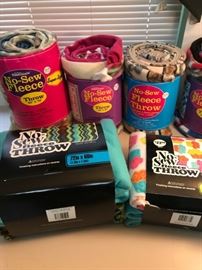 New Fleece Throw Kits