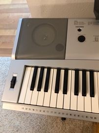 Yamaha Keyboard