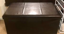 Storage ottoman