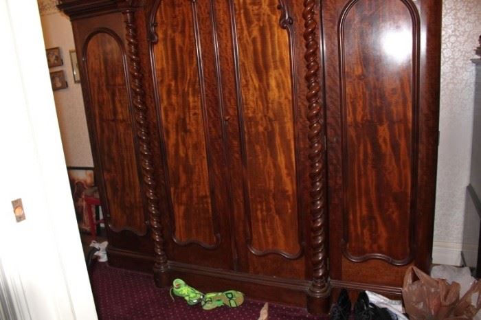 Armoire