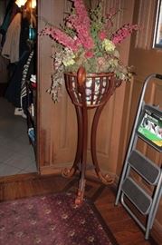 Arrangement and Plant Stand