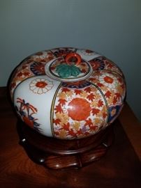 antique porcelain Japanese gourd with carved wood stand